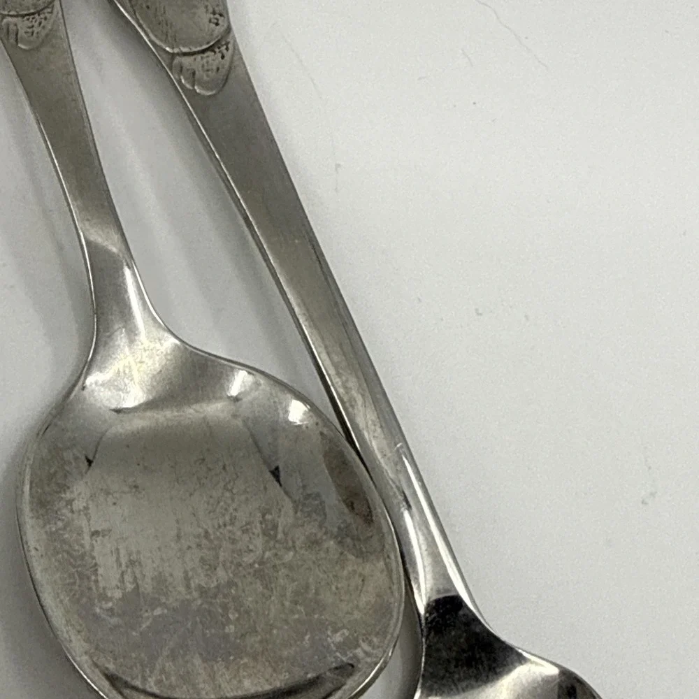 2‎ Oneida Community Stainless Baby Bunny Rabbit Spoon 4